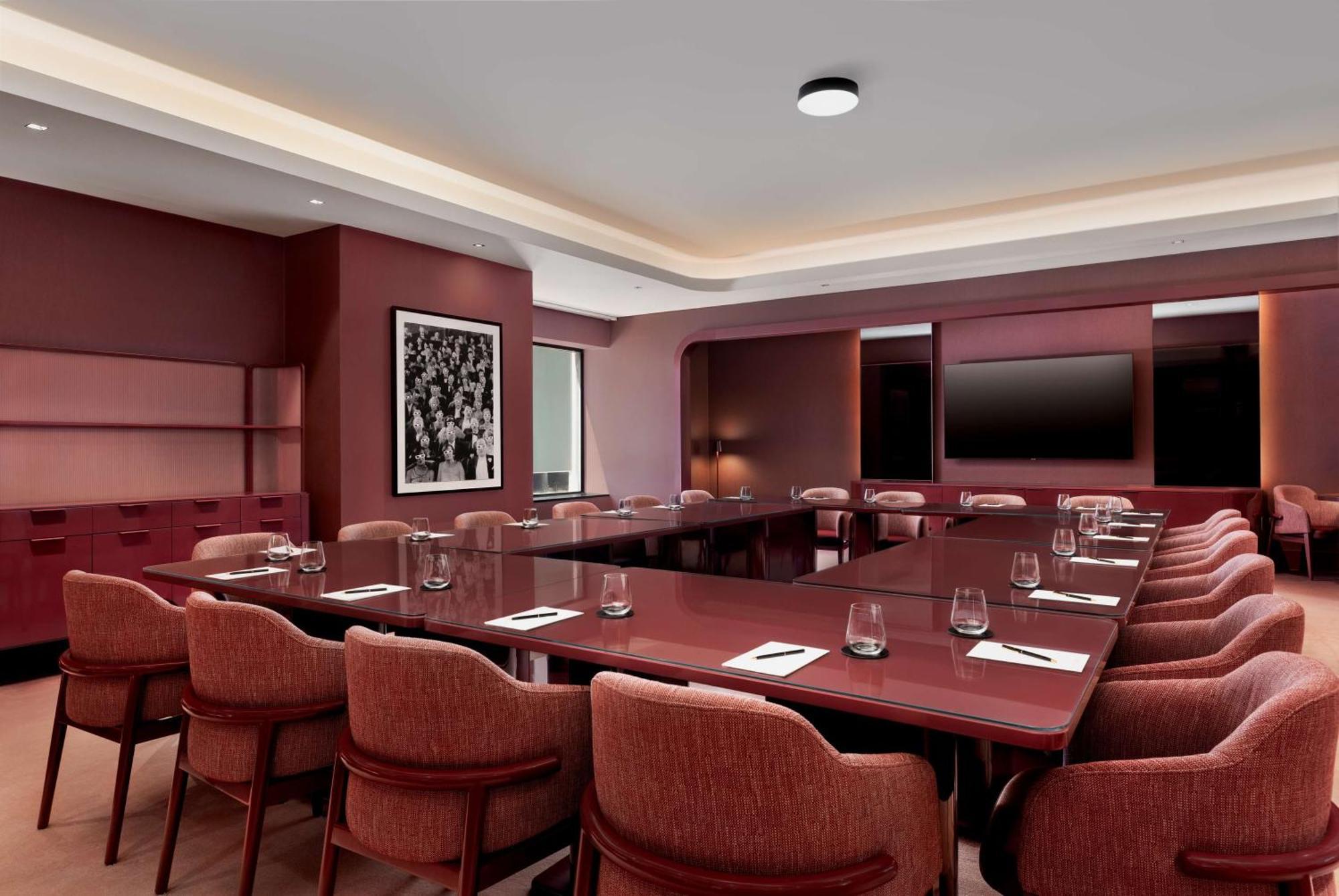 Revery Toronto Downtown, Curio Collection By Hilton Exterior foto