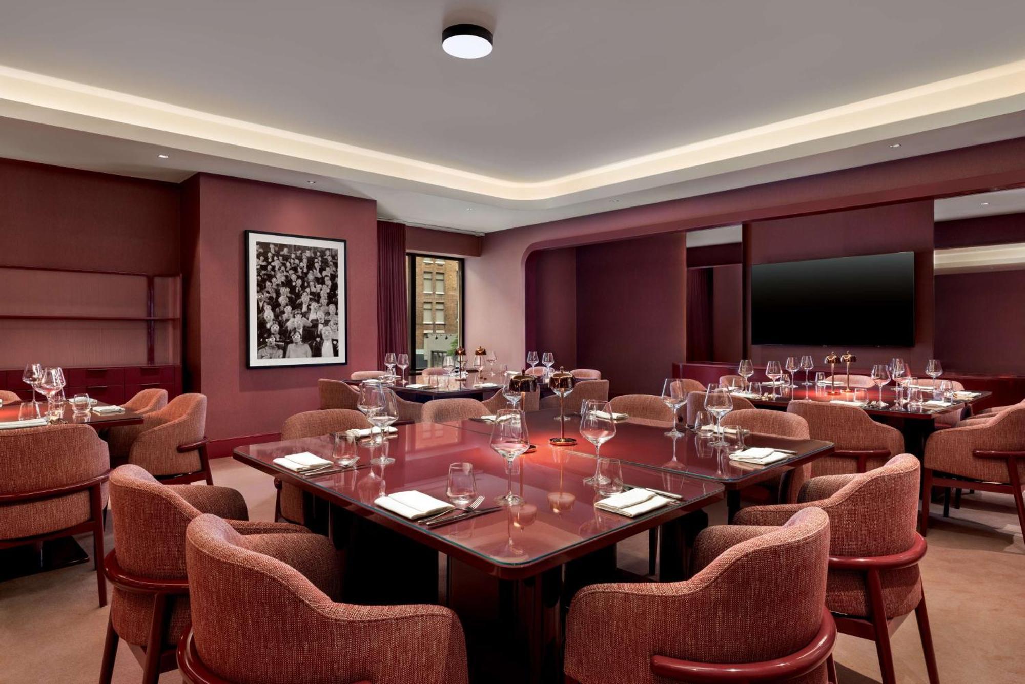 Revery Toronto Downtown, Curio Collection By Hilton Exterior foto